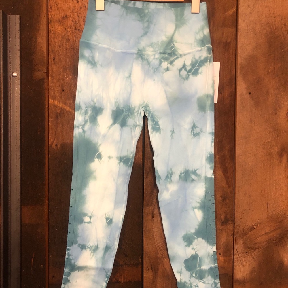 NWT Spiritual Gangster Ribbed Leggings